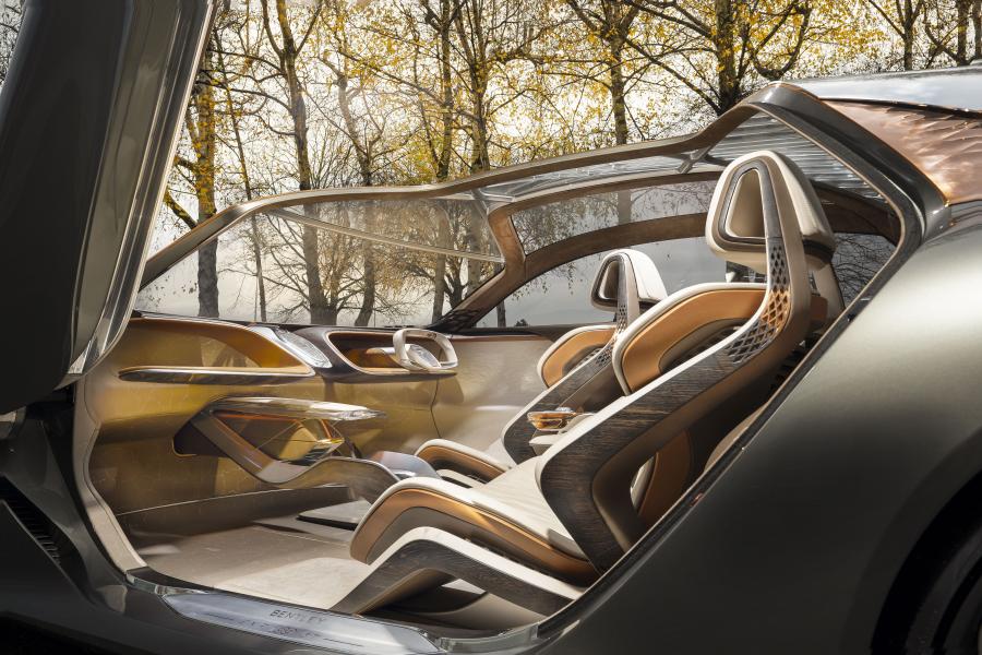 Интерьер Bentley EXP 100 GT 2019 года  (фото 29 из 32)